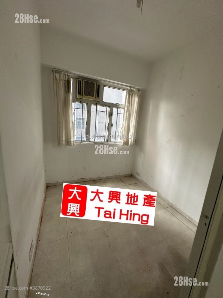Bell House Sell 2 Bedrooms , 1 Bathroom 388 ft²