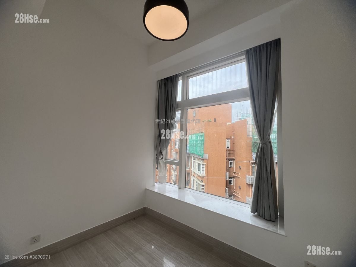 The Grandville Rental 4 Bedrooms , 3 Bathrooms 1,316 ft²