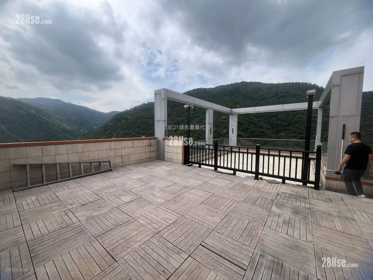 The Grandville Rental 4 Bedrooms , 3 Bathrooms 1,316 ft²