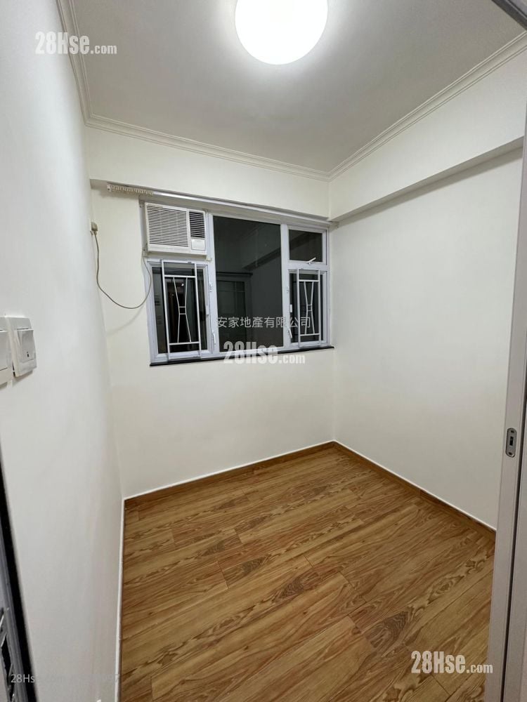 Cheong Fung Mansion Rental 1 Bedroom , 1 Bathroom 160 ft²