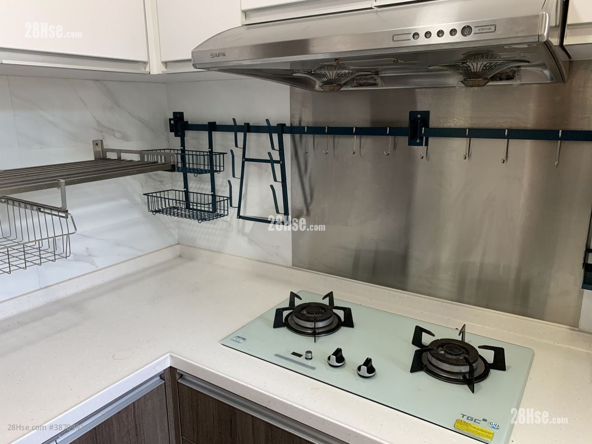 kitchen: Nob Hill Rental 2 Bedrooms , 1 Bathroom 455 ft²
