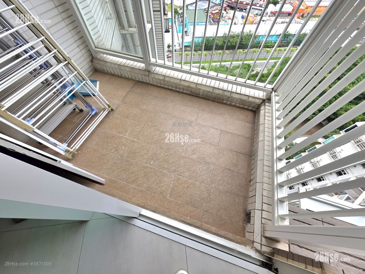 Coastal Skyline Rental 2 Bedrooms , 1 Bathroom 568 ft²