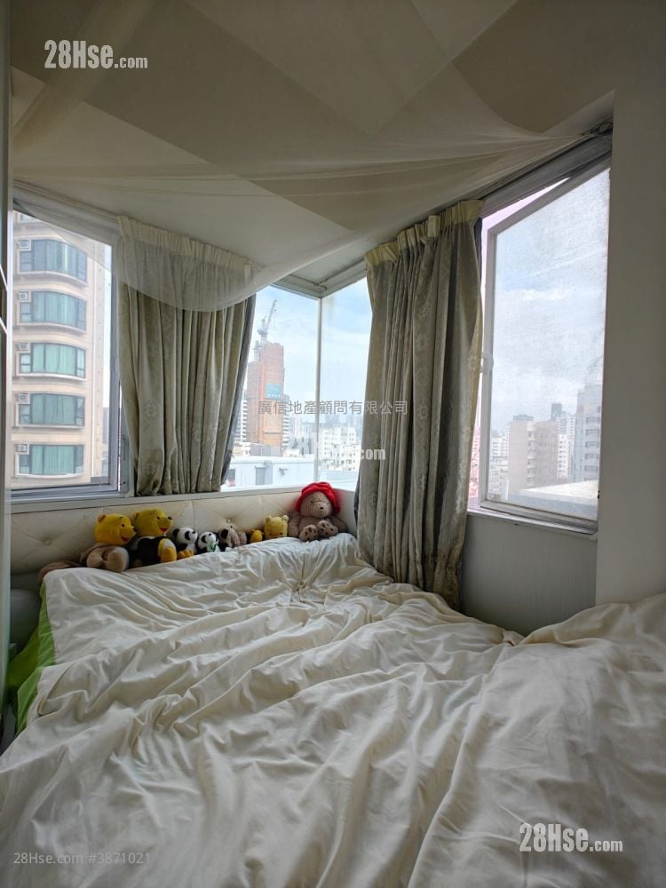 Bijou Apartments Sell 1 Bedroom , 1 Bathroom 242 ft²