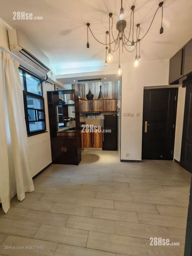 Yen Men Building Rental 1 Bedroom , 1 Bathroom 274 ft²