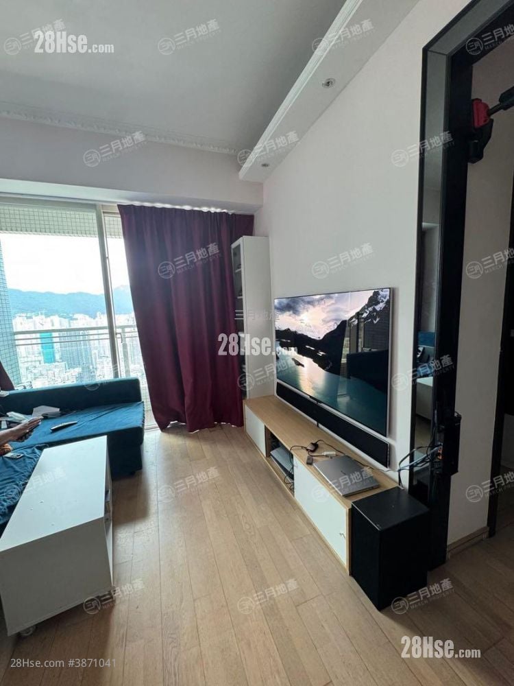 Shining Heights Sell 2 Bedrooms , 1 Bathroom 574 ft²