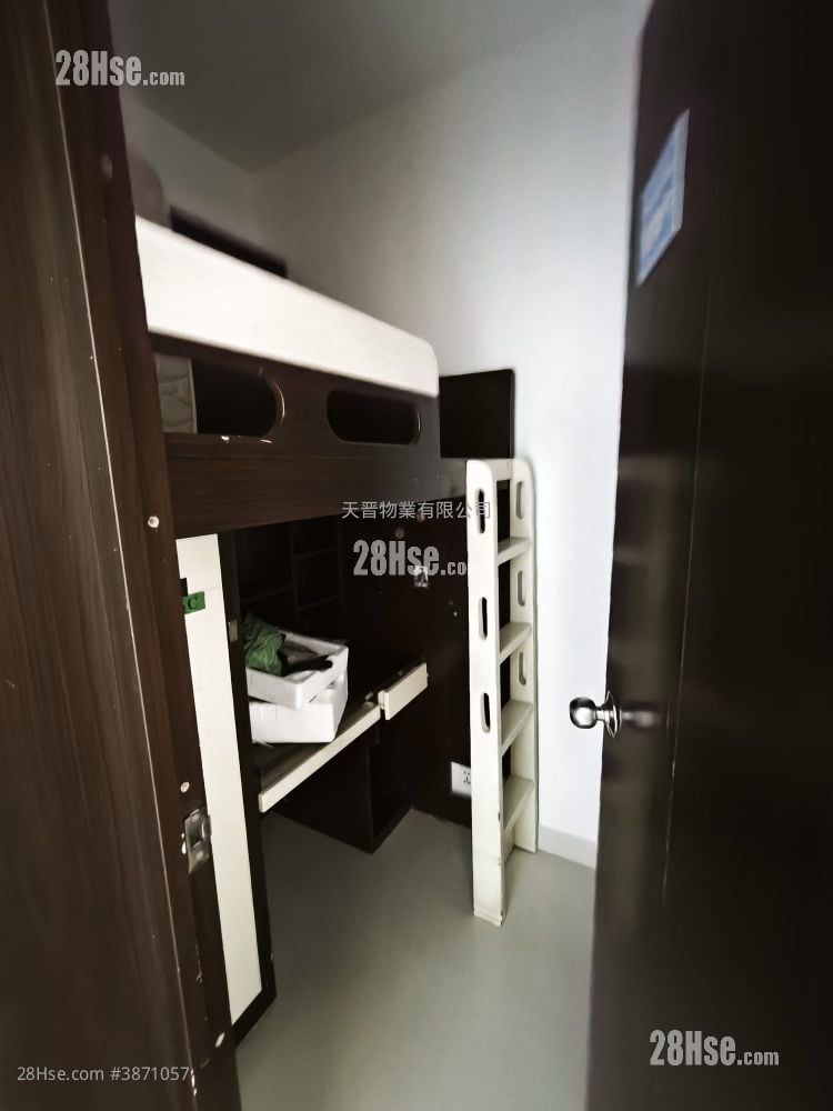 I-Feng Mansions Rental 3 Bedrooms , 1 Bathroom 501 ft²