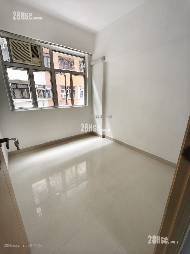 I-Feng Mansions Rental 3 Bedrooms , 1 Bathroom 501 ft²