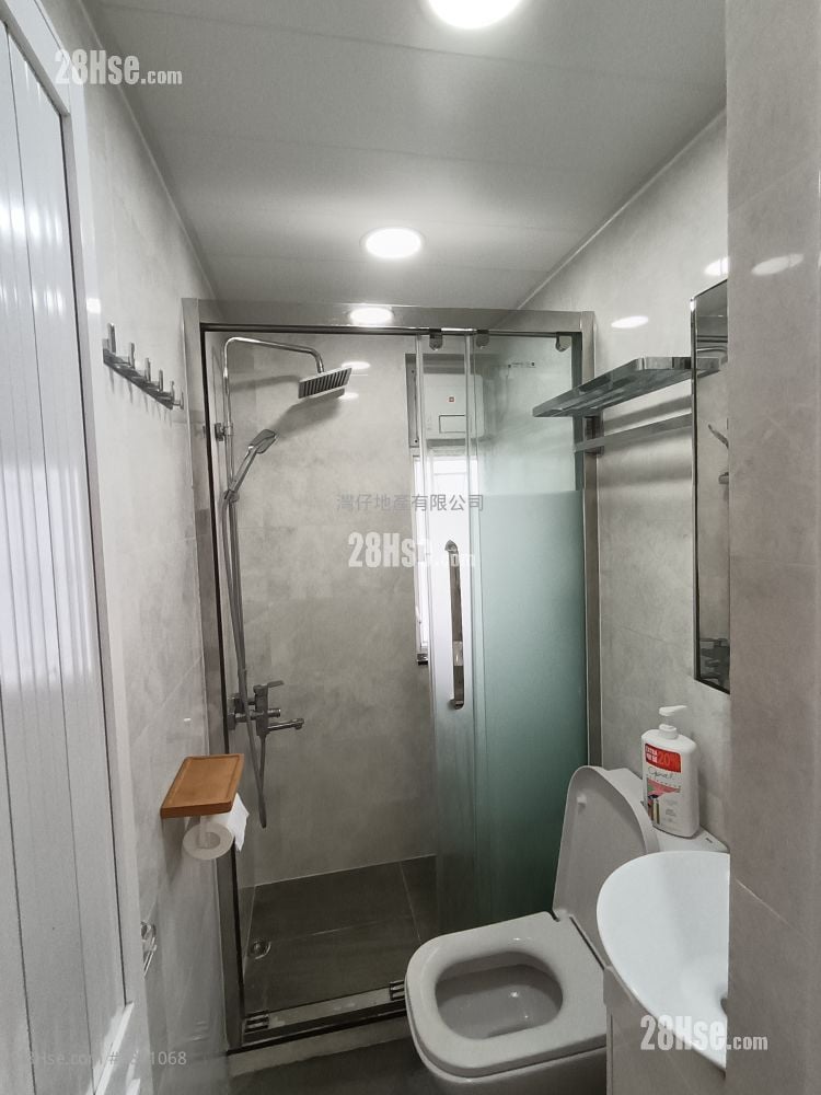 Wing Shing Building (Mansion) Rental 2 Bedrooms , 1 Bathroom