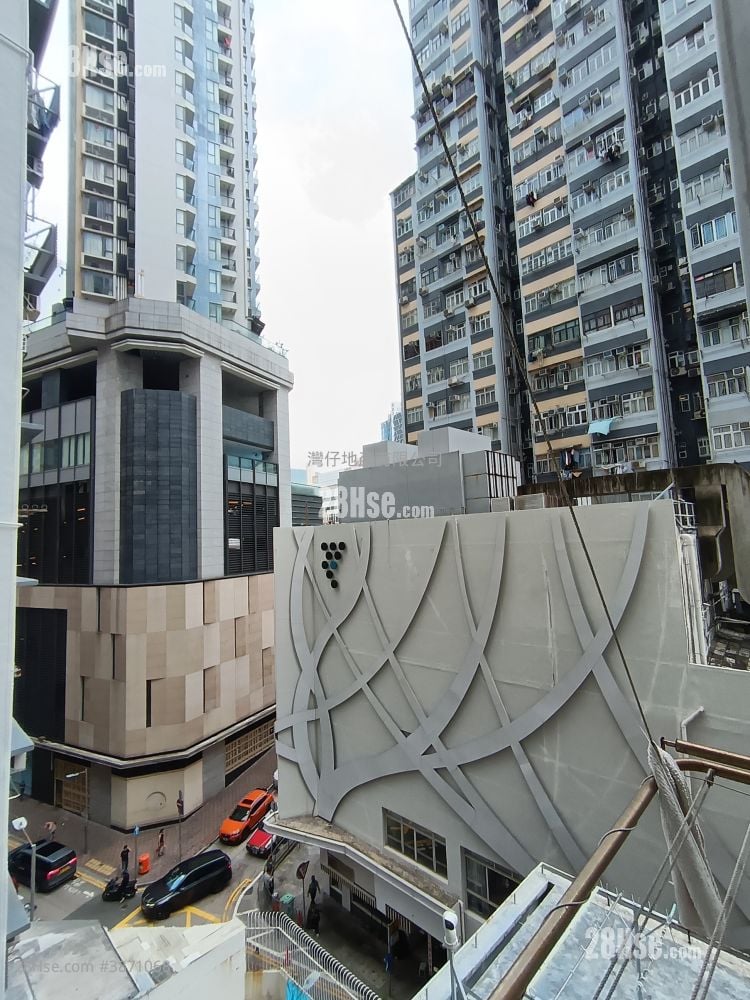 Wing Shing Building (Mansion) Rental 2 Bedrooms , 1 Bathroom
