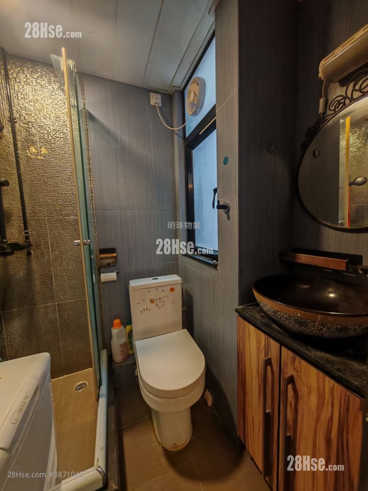 Yen Men Building Rental 1 Bedroom , 1 Bathroom 274 ft²