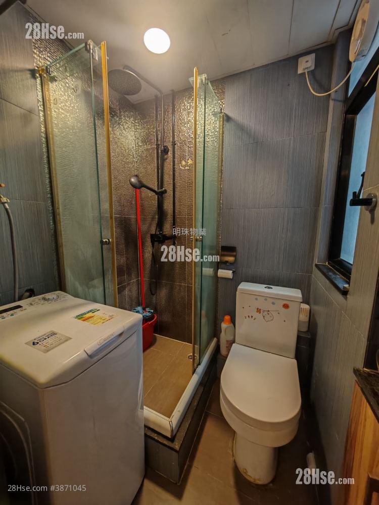 Yen Men Building Rental 1 Bedroom , 1 Bathroom 274 ft²