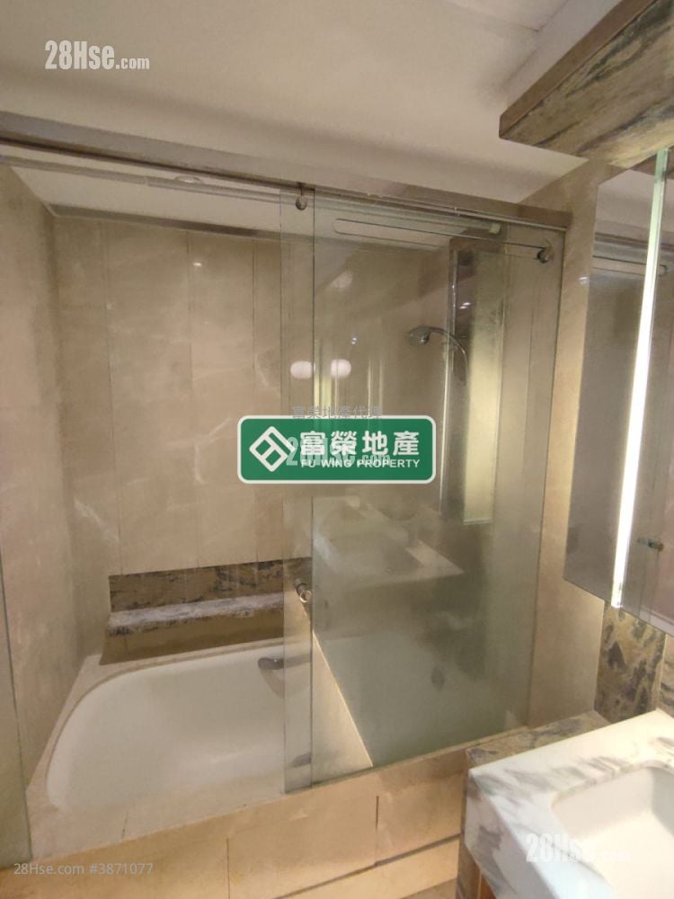 Macpherson Place Sell 2 Bedrooms , 2 Bathrooms 688 ft²