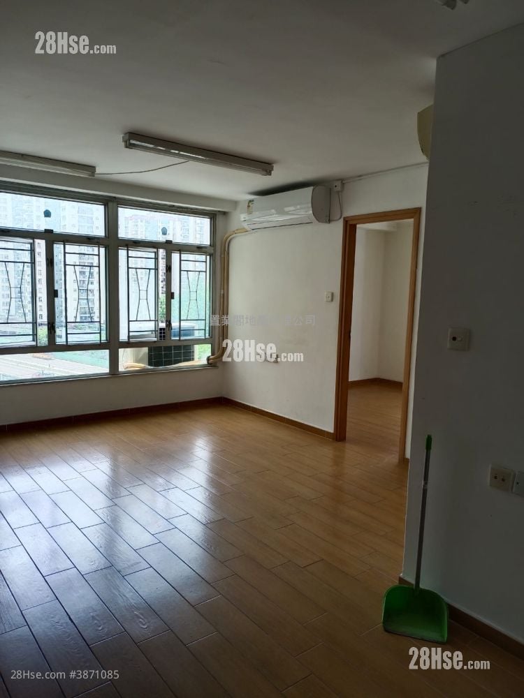 Mei Foo Sun Chuen Rental 2 Bedrooms , 1 Bathroom 717 ft²