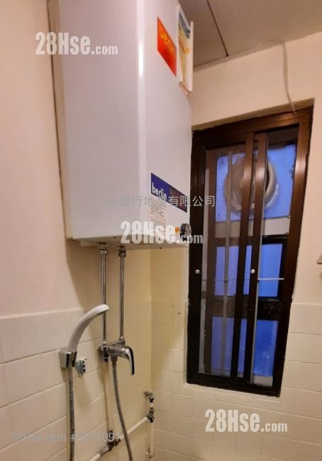 Village Rental 2 Bedrooms , 1 Bathroom 400 ft²