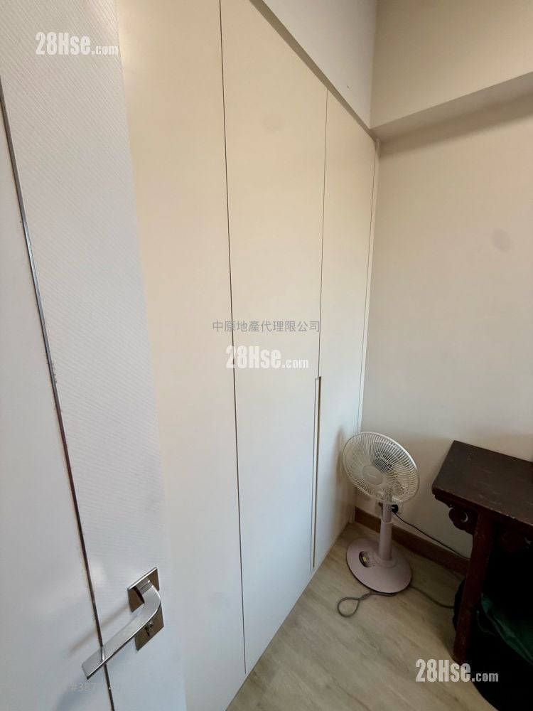 master room: Ocean Pride Sell 2 Bedrooms , 1 Bathroom 524 ft²