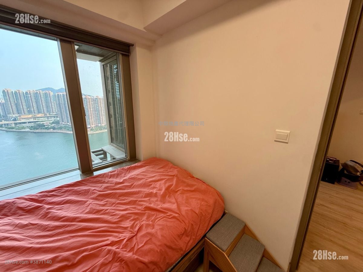 master room: Ocean Pride Sell 2 Bedrooms , 1 Bathroom 524 ft²