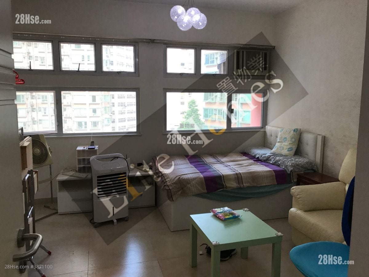 Lai Yan Lau Rental Studio , 1 Bathroom 263 ft²