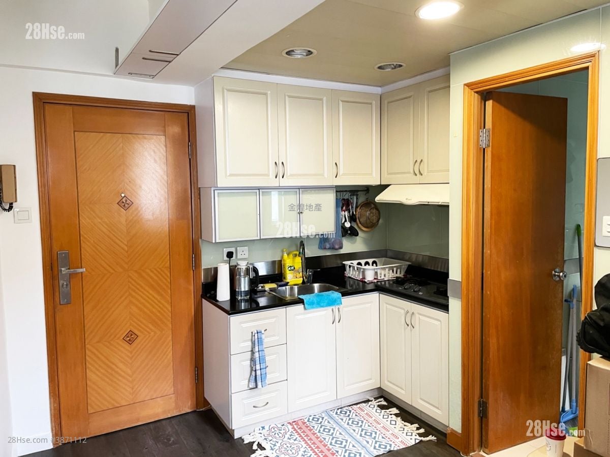 Yee Fung Building Sell 1 Bedroom 280 ft²