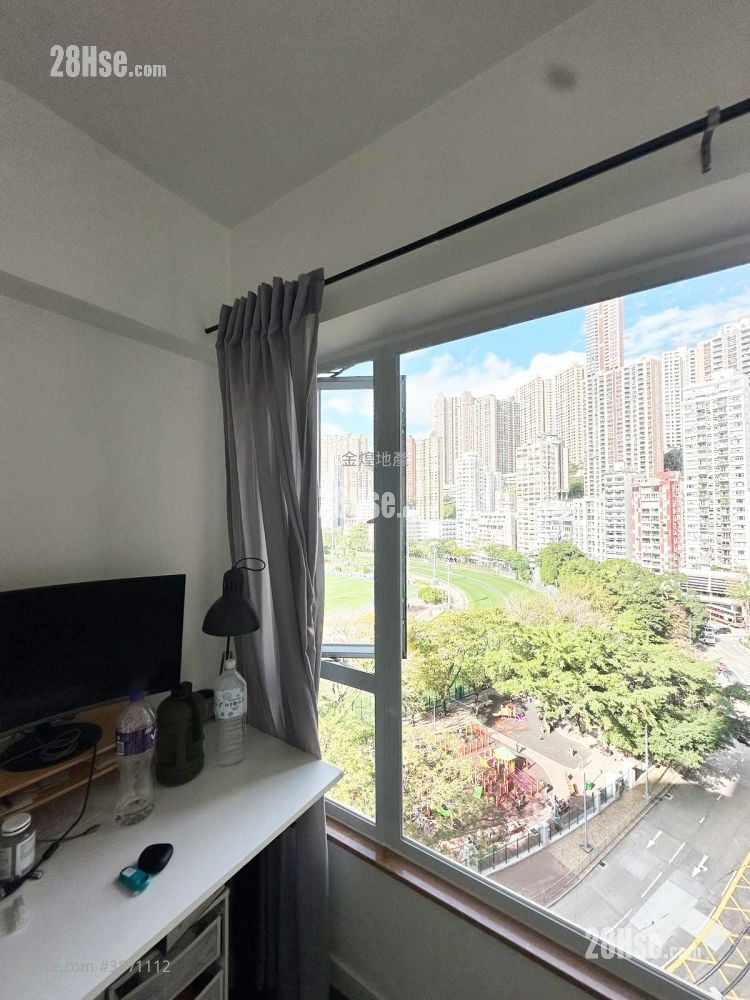 Yee Fung Building Sell 1 Bedroom 280 ft²