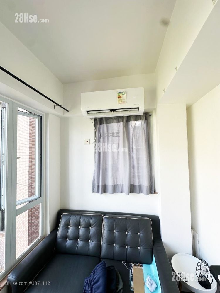 Yee Fung Building Sell 1 Bedroom 280 ft²