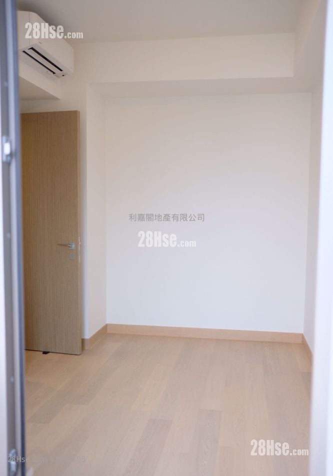 The Spectra Sell 2 Bedrooms 481 ft²