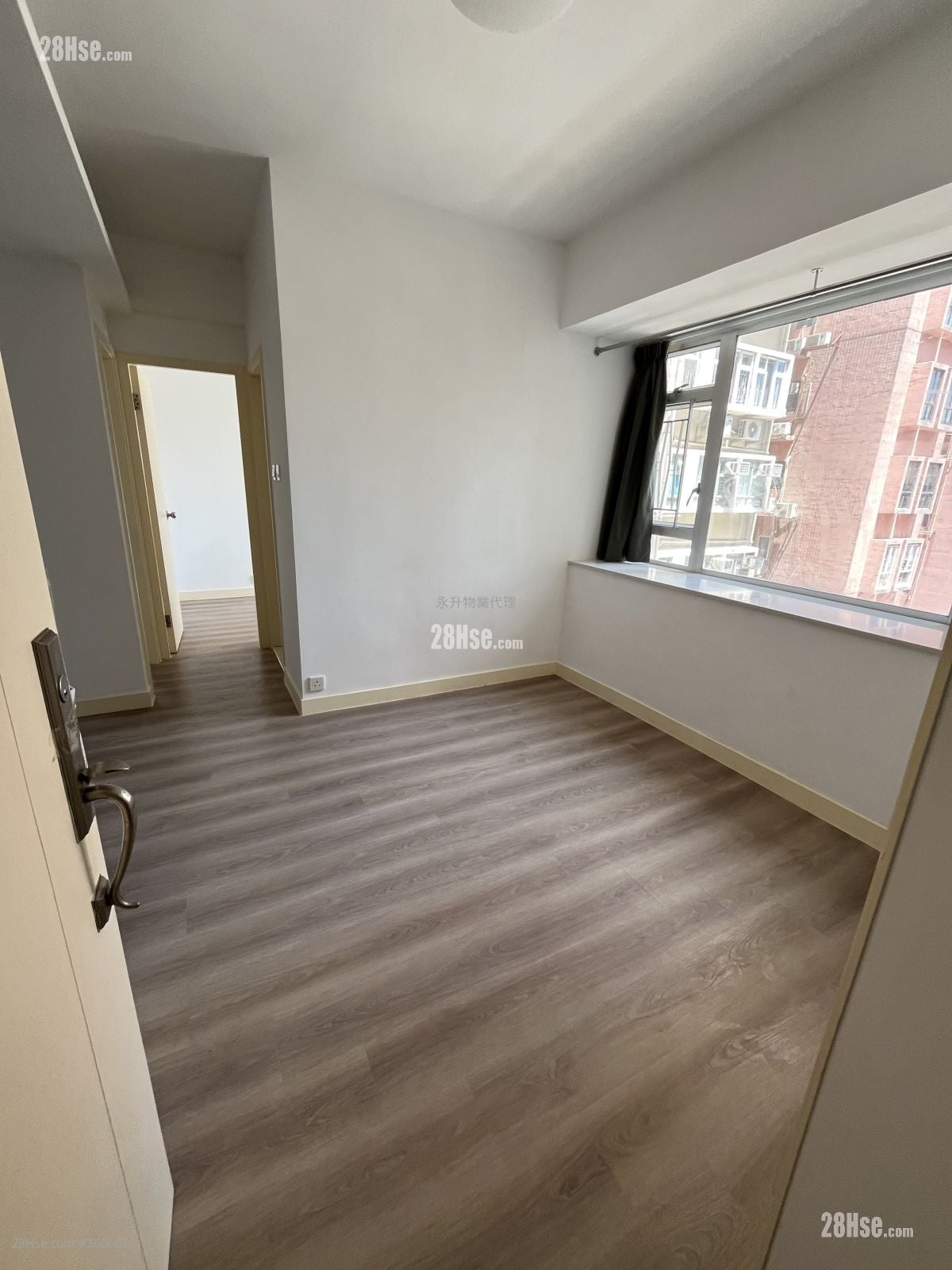 Fair Way Garden Sell 2 Bedrooms , 1 Bathroom 352 ft²