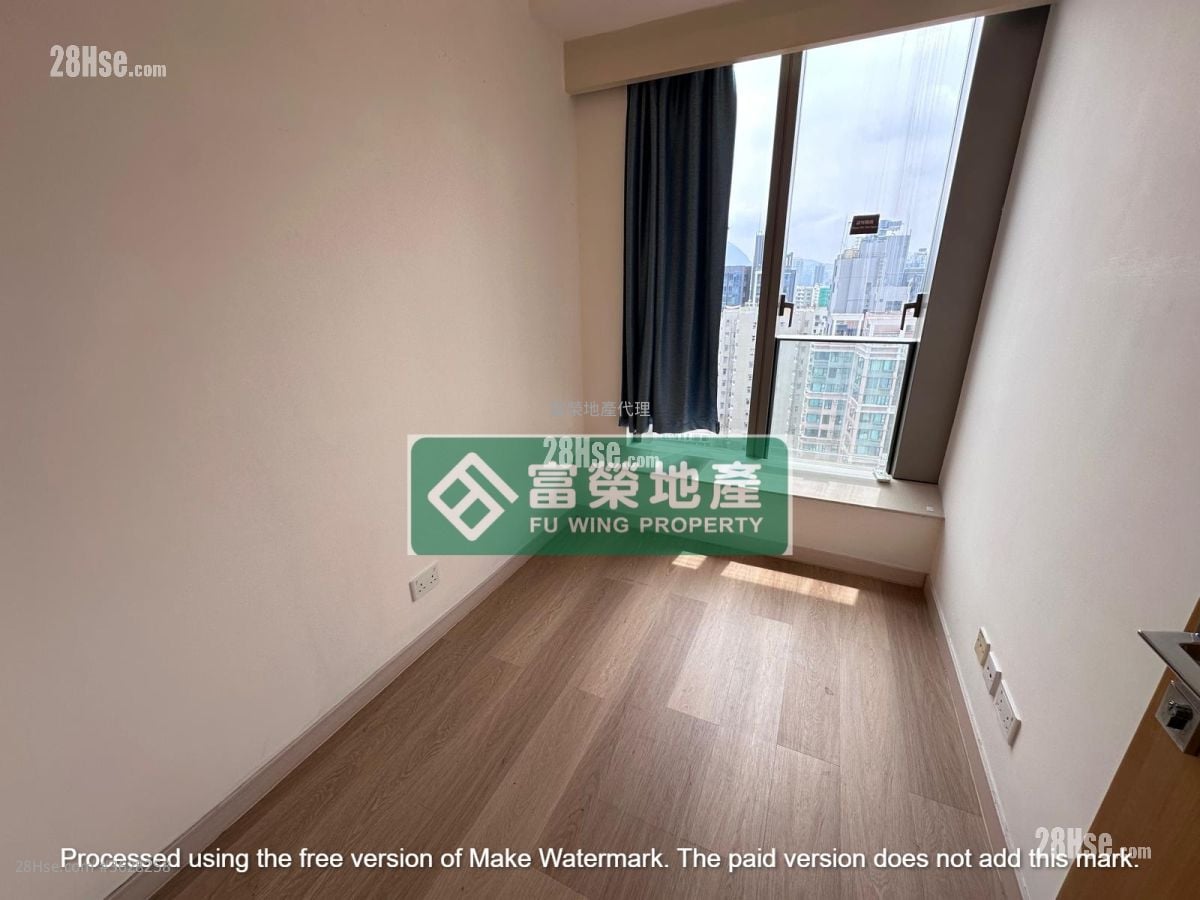 Macpherson Place Sell 3 Bedrooms , 2 Bathrooms 876 ft²