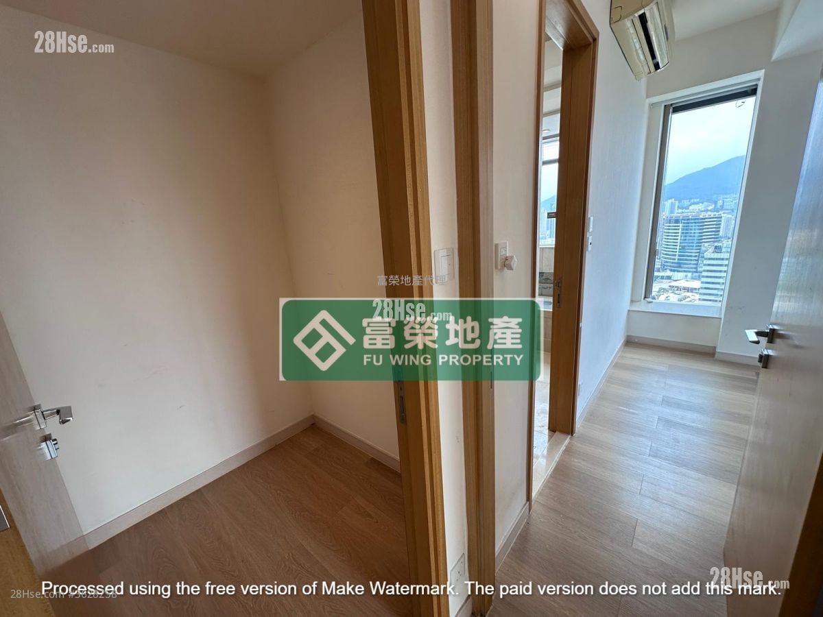 Macpherson Place Sell 3 Bedrooms , 2 Bathrooms 876 ft²