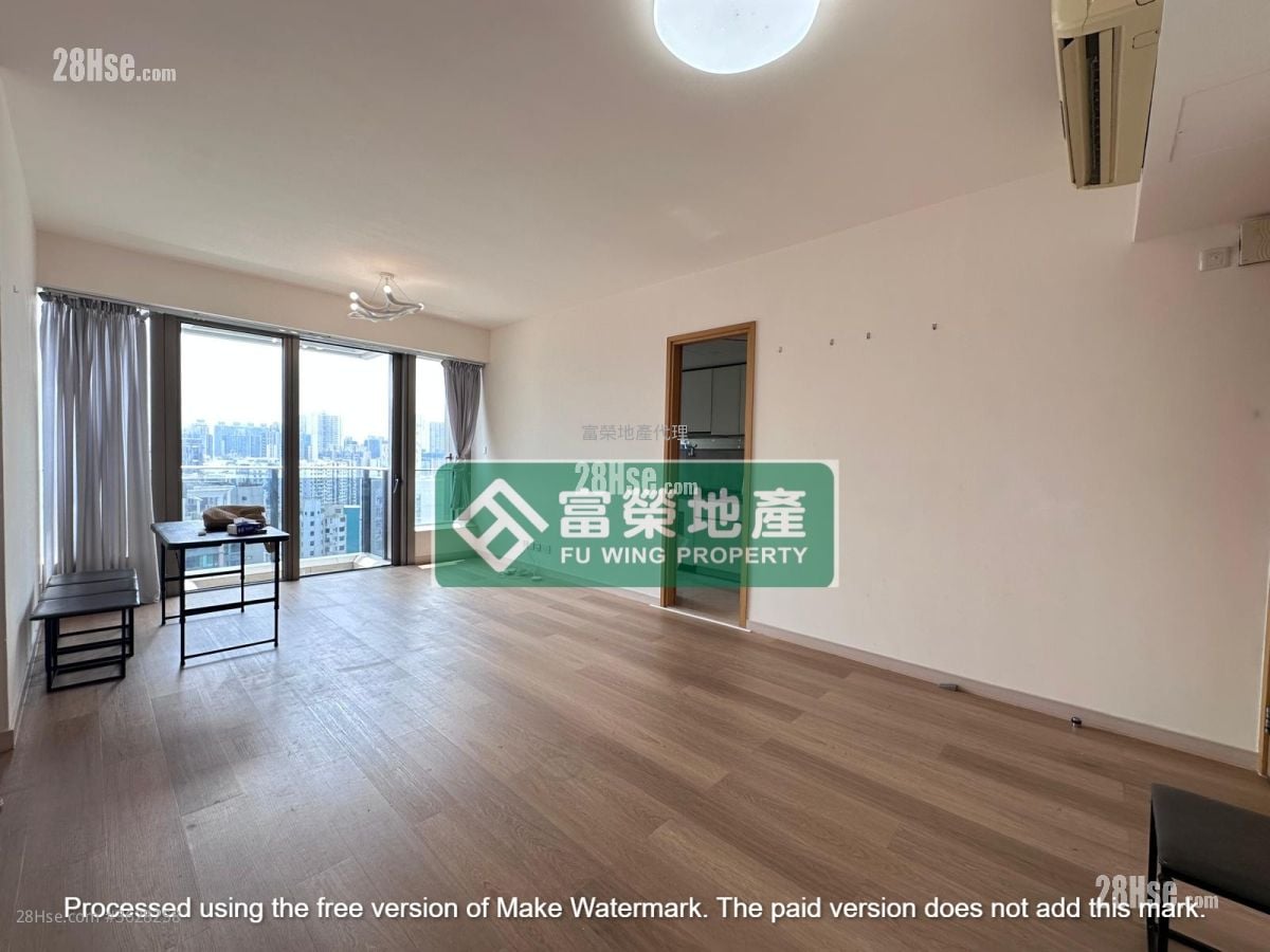 Macpherson Place Sell 3 Bedrooms , 2 Bathrooms 876 ft²