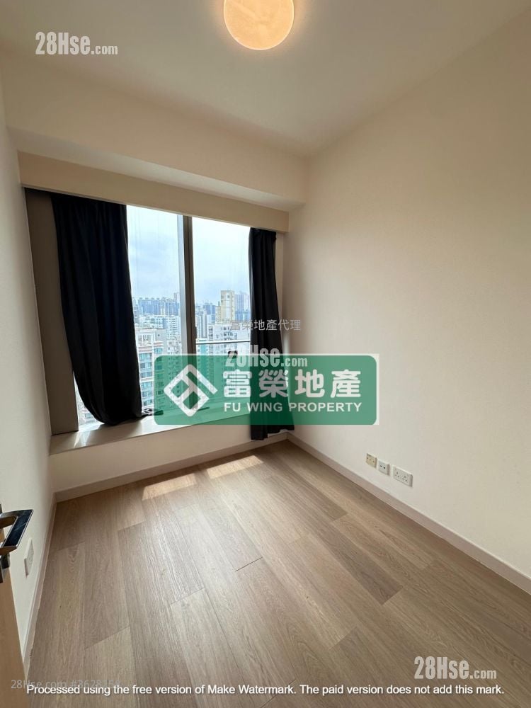 Macpherson Place Sell 3 Bedrooms , 2 Bathrooms 876 ft²
