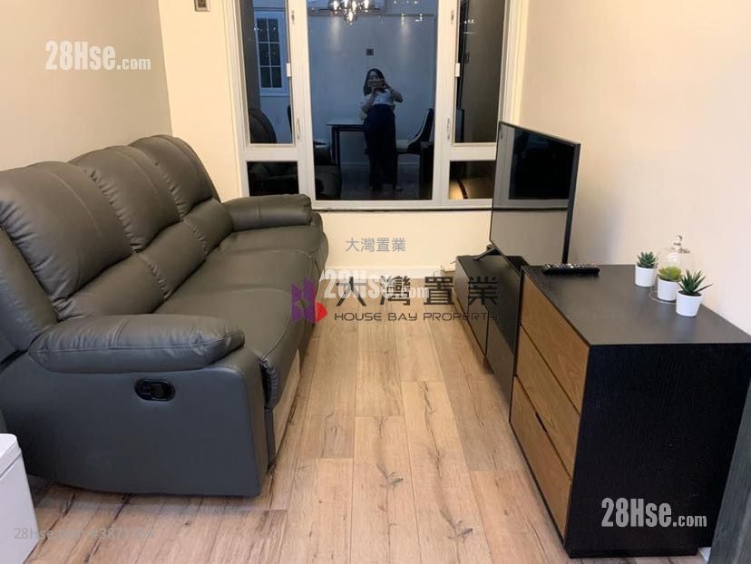 Jubilee Garden Rental 2 Bedrooms , 1 Bathroom 498 ft²