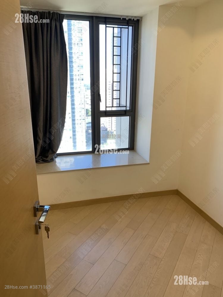 Residence譽88 售盤 3 房 , 2 浴室 716 平方呎