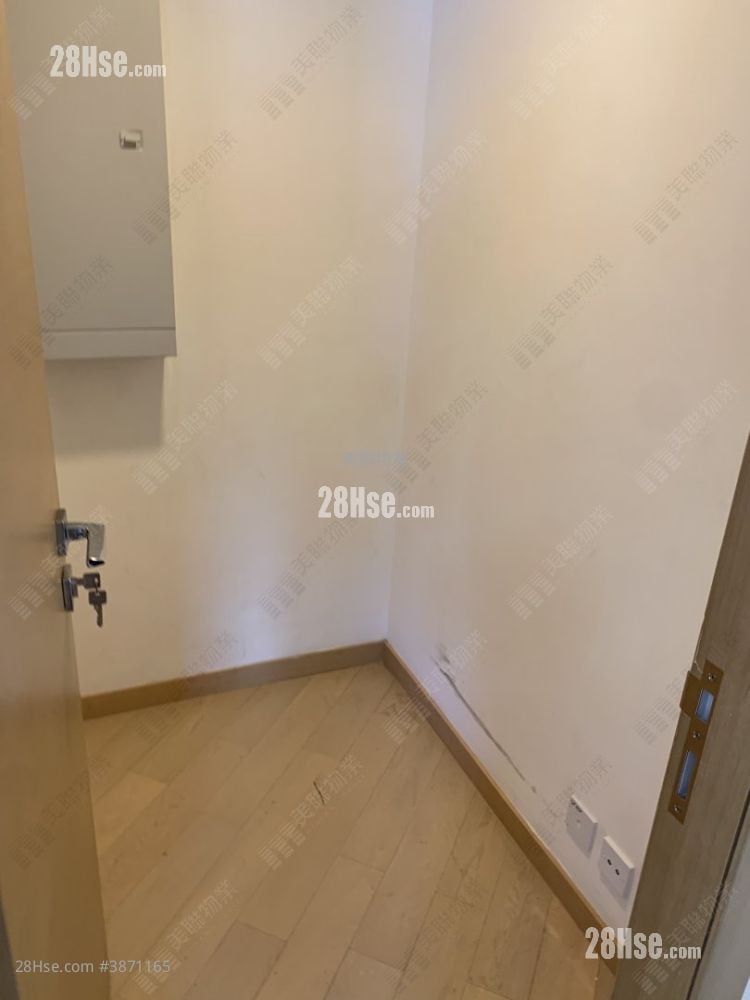 Residence譽88 售盤 3 房 , 2 浴室 716 平方呎
