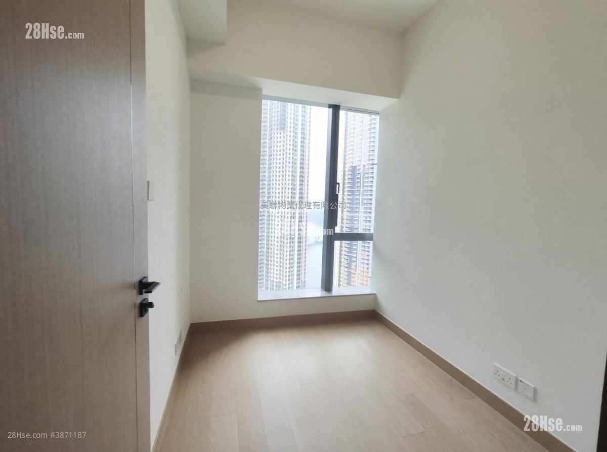 Grand Seasons Rental 1 Bedroom , 1 Bathroom 323 ft²
