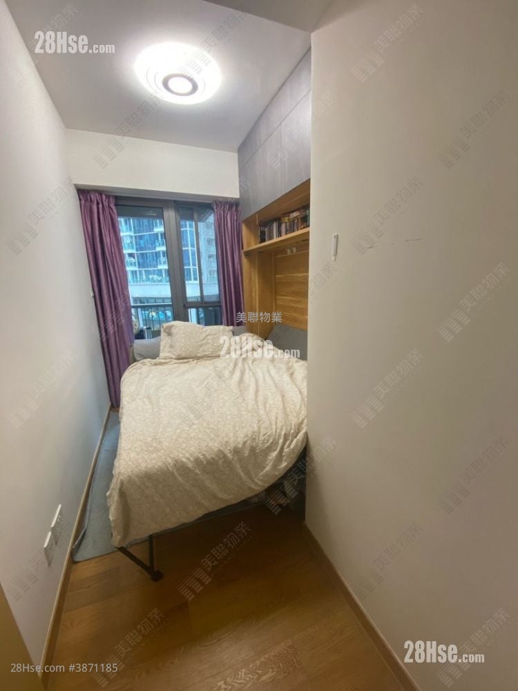 The Papillons Sell 2 Bedrooms 513 ft²