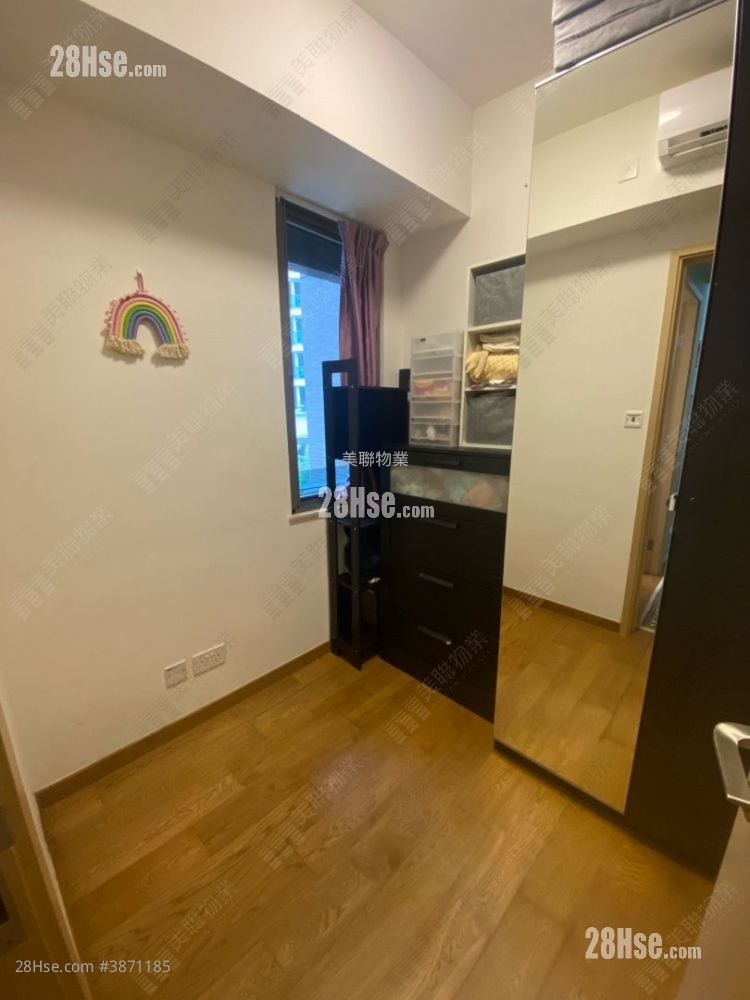 The Papillons Sell 2 Bedrooms 513 ft²