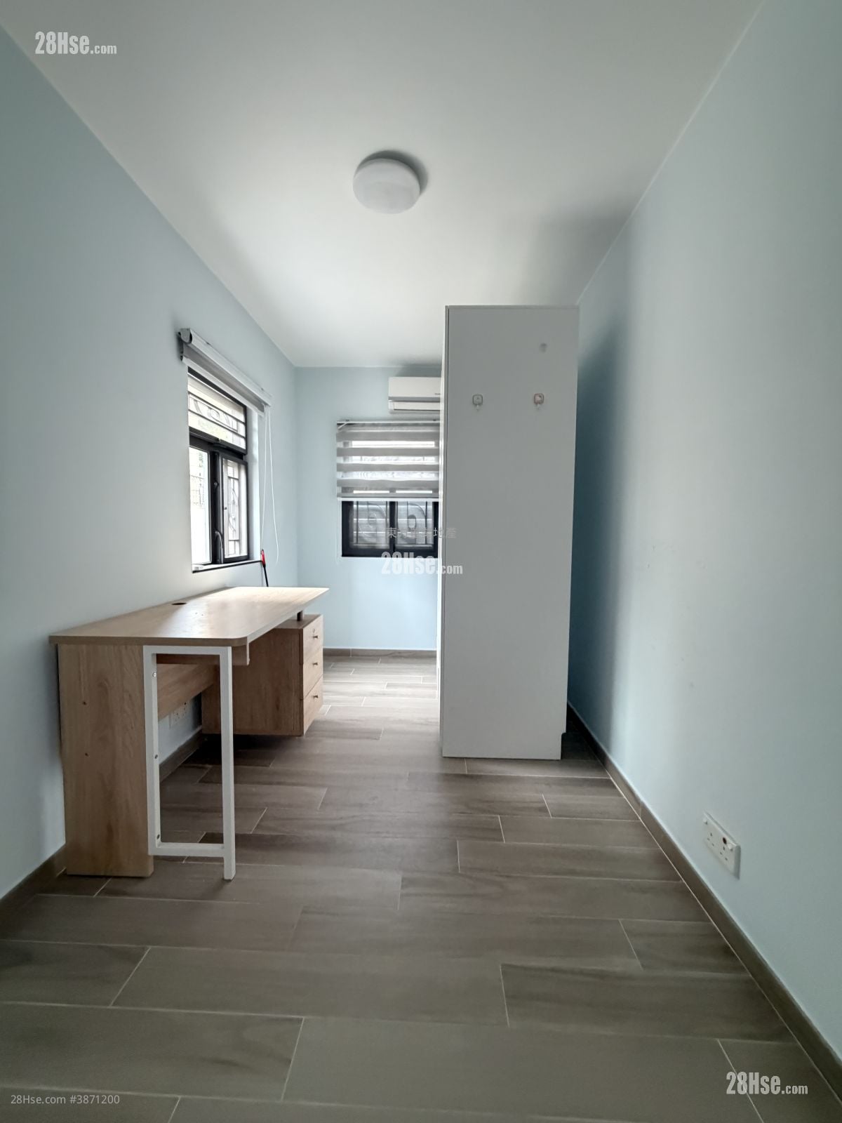 Village Rental 3 Bedrooms , 1 Bathroom 700 ft²