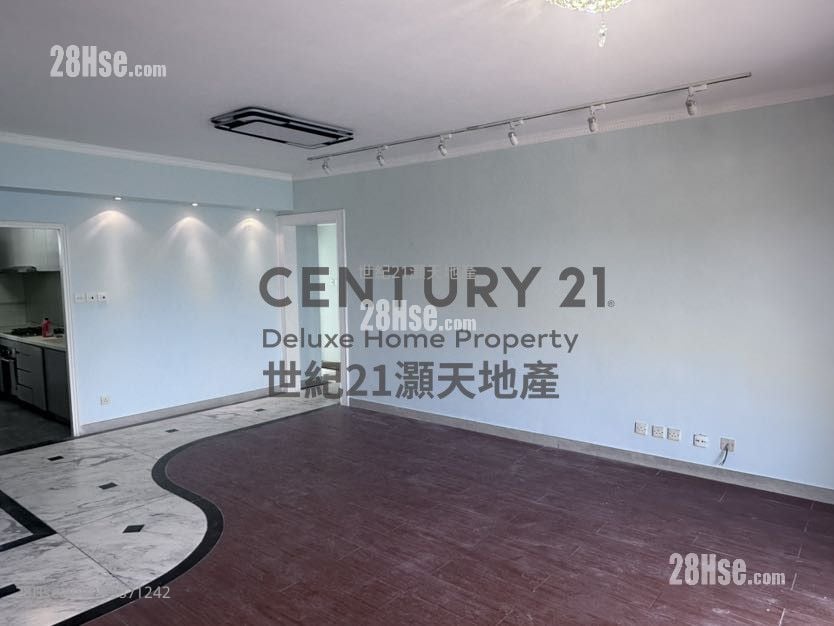 暉曜花園 租盤 3 房 , 2 浴室 1,061 平方呎