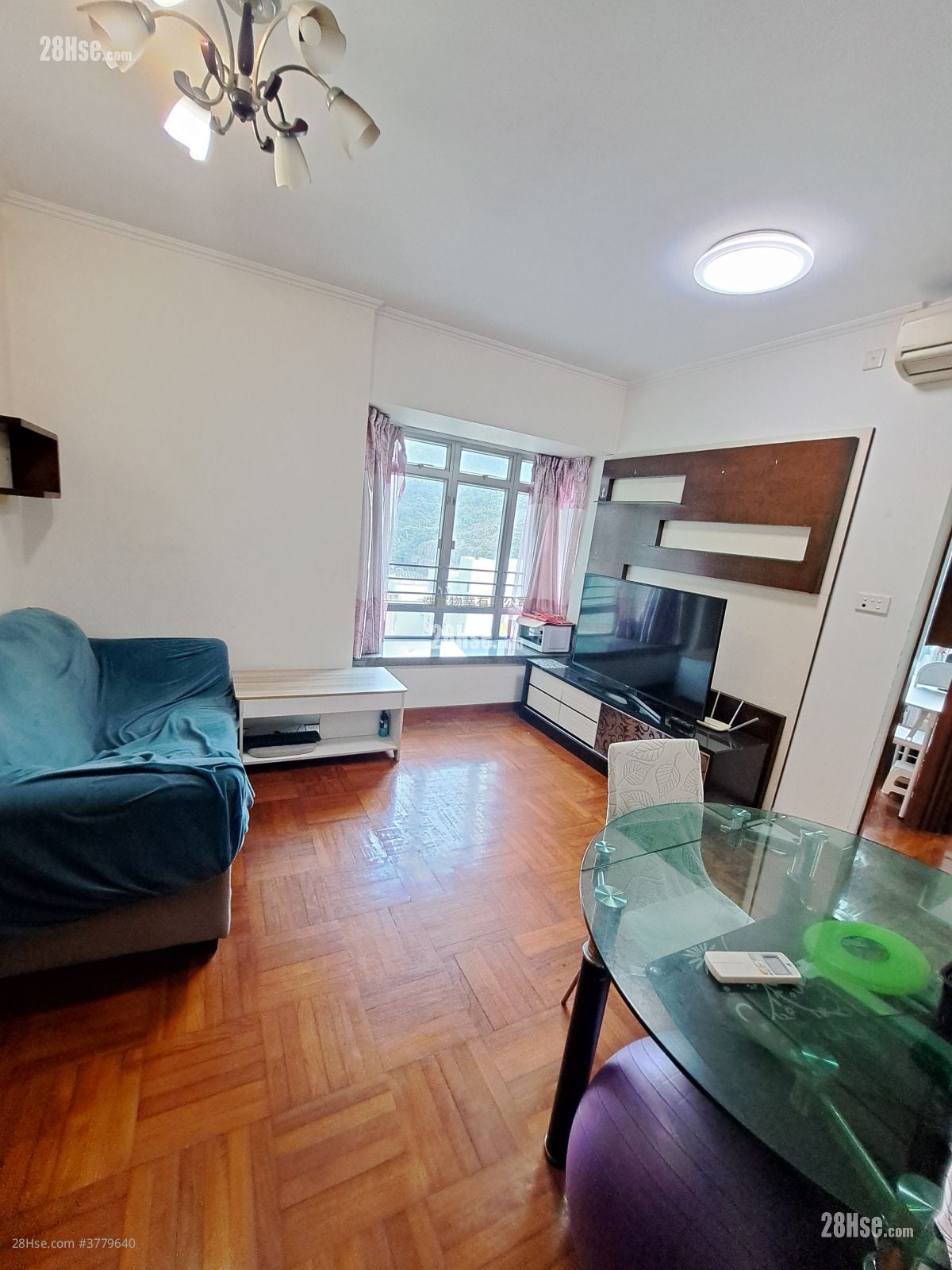 Royal Terrace Sell 2 Bedrooms , 1 Bathroom 379 ft²