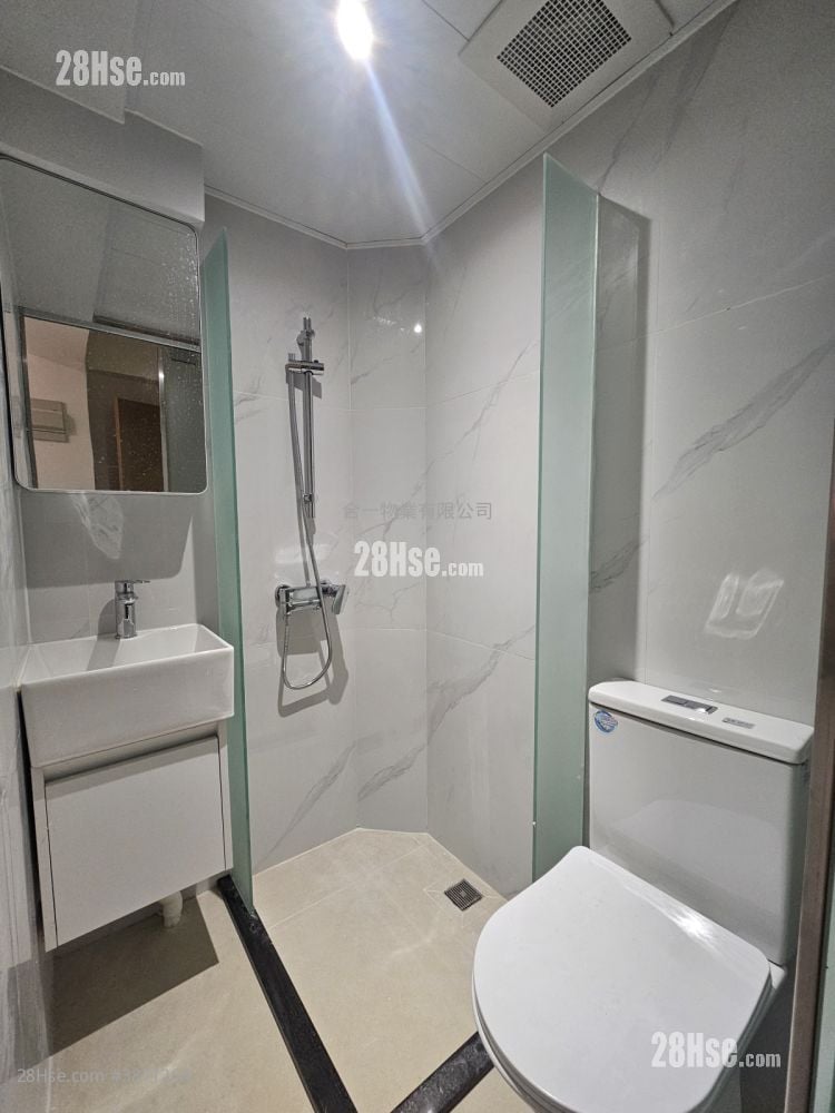 Tai Tak Building Rental Studio , 1 Bathroom 120 ft²