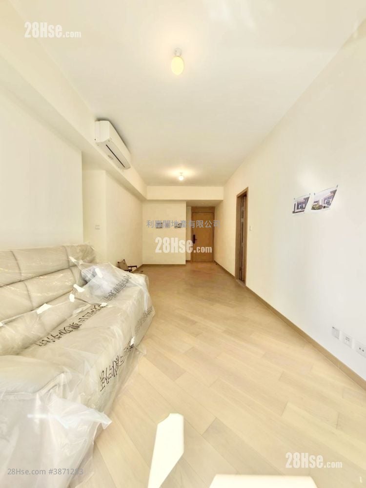 Grand Mayfair  Sell 3 Bedrooms 767 ft²