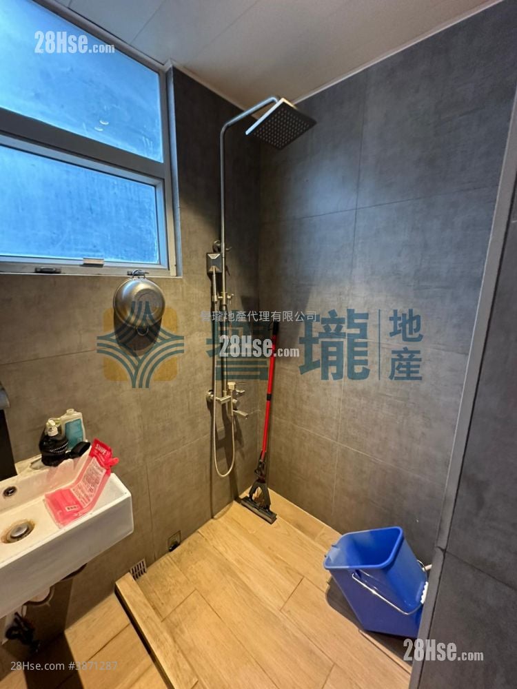 Lung Shing Factory Building Rental