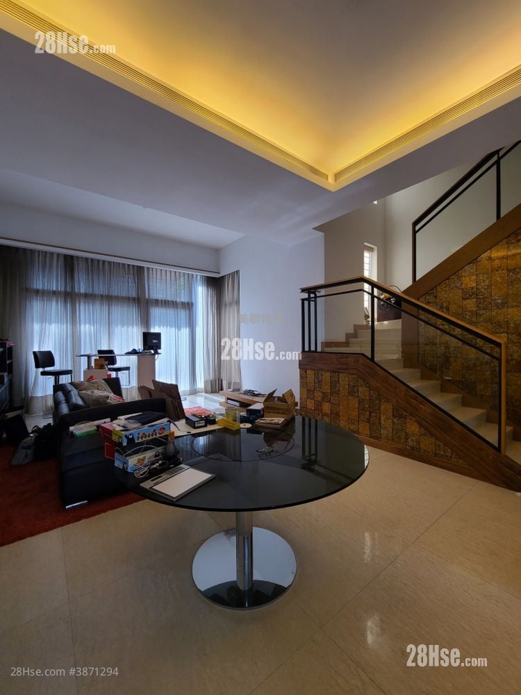 The Vineyard Sell 3 Bedrooms 1,602 ft²