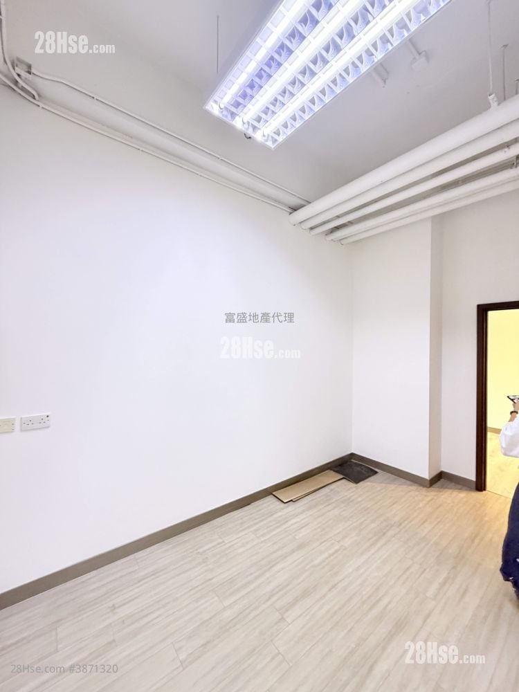 西顿中心 租盘 3 房