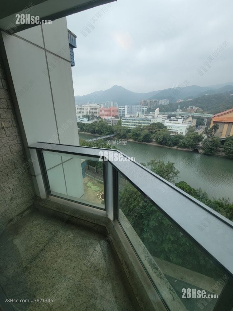 溱岸8号 售盘 3 房 , 2 浴室 1,018 平方尺