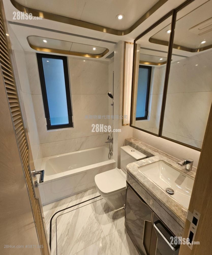 Beacon Peak Rental 768 ft²