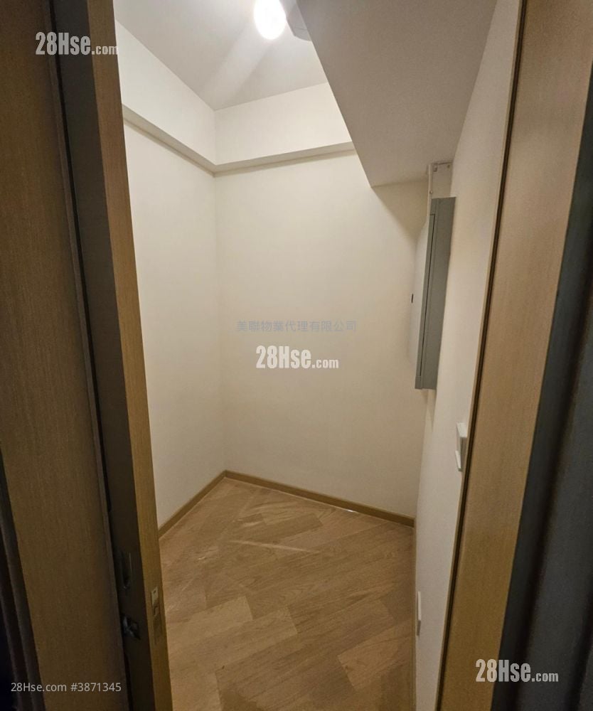 Beacon Peak Rental 768 ft²