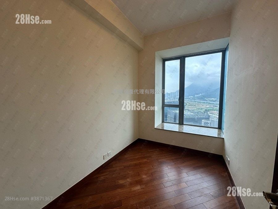 The Palazzo Sell 4 Bedrooms , 4 Bathrooms 1,444 ft²