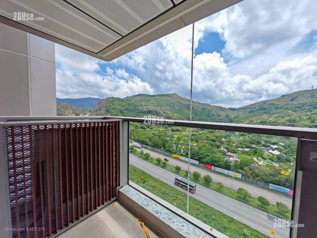 Grand Mayfair  Rental 355 ft²