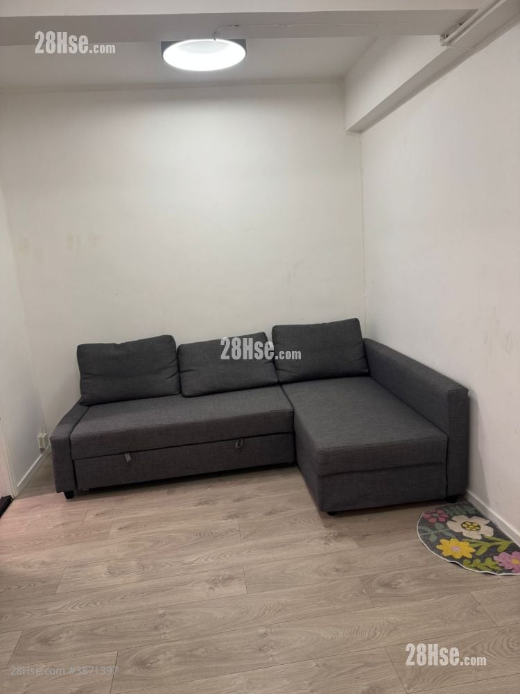 Star Mansion Rental 2 Bedrooms , 1 Bathroom 406 ft²